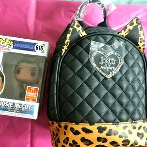 Josie and the Pussycats mini backpack & funko pop